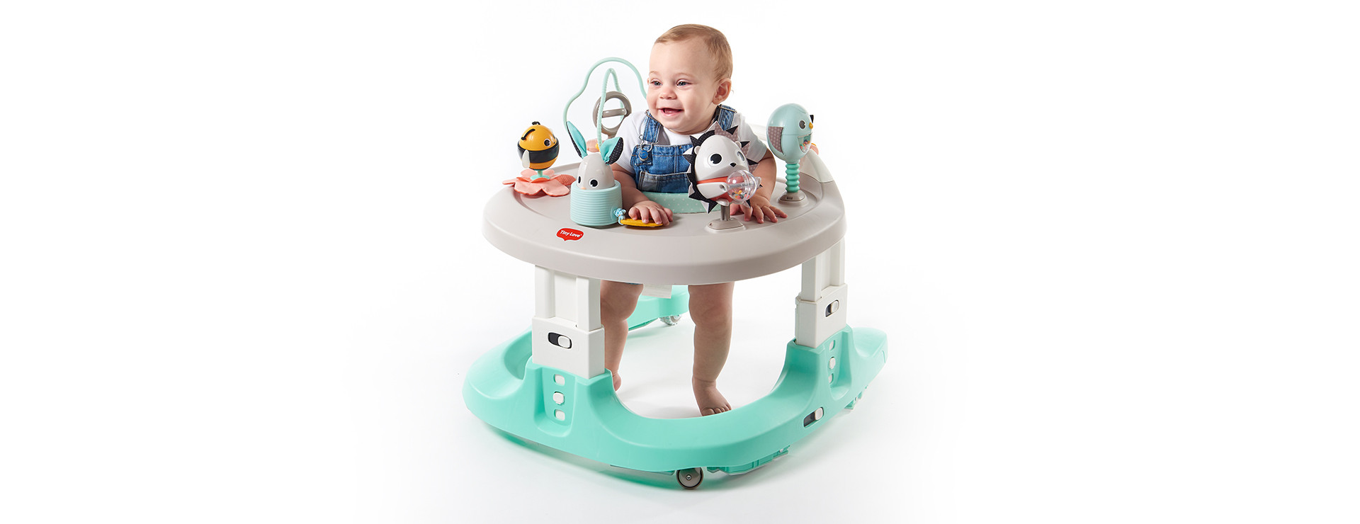 360 degree seat spin promotes self-motivated exploration of baby’s world